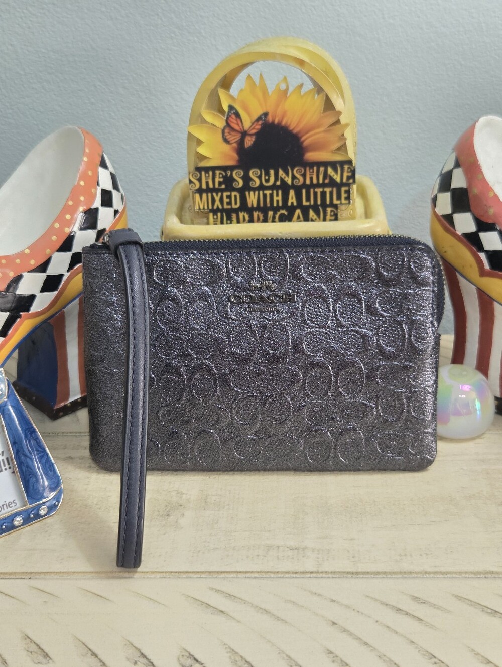 Coach Corner Zip Wristlet Embossed Glitter Patent Leather Gunmetal MINT